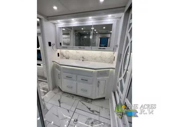 2024 Entegra Coach Anthem 44B 450 h.p. Diesel in RVs & Motorhomes in Moncton - Image 71