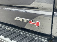 AMVIC Licensed Dealer 13.4 Diagonal GMC Premium Infotainment | Duramax 3.0L Turbo-Diesel | Technolog... (image 6)