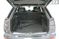 It's easy to see why the Q5 is one of the best selling SUV's in it's class! This locally owned & ser... (image 9)