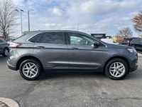 Master every road and season with the robust capability of the 2024 Ford Edge SEL. This Sport Utilit... (image 3)