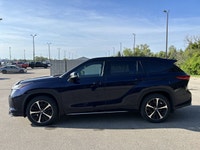 // ACCIDENT FREE!! // Meet the 2022 Toyota Highlander XSE AWD, a sporty and well-equipped SUV built... (image 9)