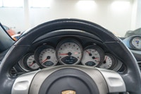 Voici une Porsche 997 Carrera S Cabriolet 2005 unique en son genre, convertie et modifiée profession... (image 9)