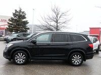 APPLE CAR PLAY, ANDROID AUTO, **MARKET VALUE PRICING**, CLEAN CARFAX, NAVIGATION, AWD. Recent Arriva... (image 3)