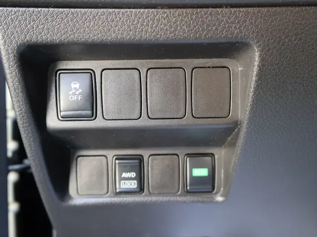 2019 Nissan qshqai in Cars & Trucks in Oakville / Halton Region - Image 24