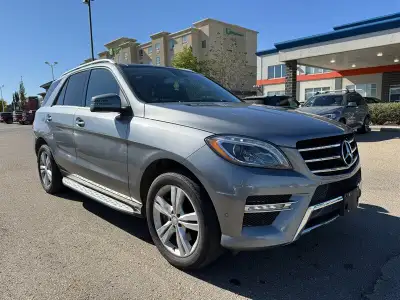 PLEASE NOTE: Any finance deals will have a $1,000 finance fee added to the sales price. 2013 Mercede...