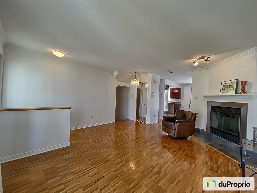 $391,000 - Condominium in Pointe-Aux-Trembles / East Montreal — photo 3