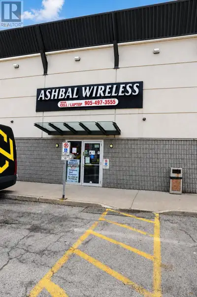 Excellent opportunity to own a well-established cellphone and computer sales and repair business in...