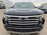 . Engine: Gas V8 5.3L/325 (image 8)