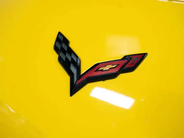 2016 Chevrolet Corvette Z06 | 3LZ | MANUAL | CONVERTIBLE | BOSE in Cars & Trucks in Mississauga / Peel Region - Image 27