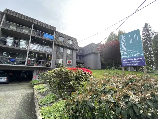 Clearbrook Apartment For Rent | Dahlstrom Manor in Long Term Rentals in Abbotsford - Image 3