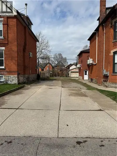 Vacant land opportunity in a prime location at 80 Ontario Ave. Situated on a 25 x 98 ft lot, this pr...