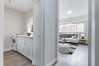 Amenities: Waterfront Views • Elevators • Large Windows Suite & Building: Spacious bachelor, one-bed... (image 1)