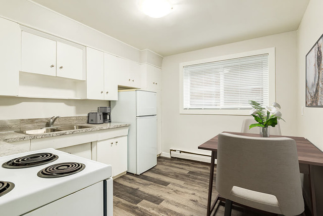 Apartments for Rent In Downtown Edmonton - Phelips Apartments -  in Long Term Rentals in Edmonton - Image 3