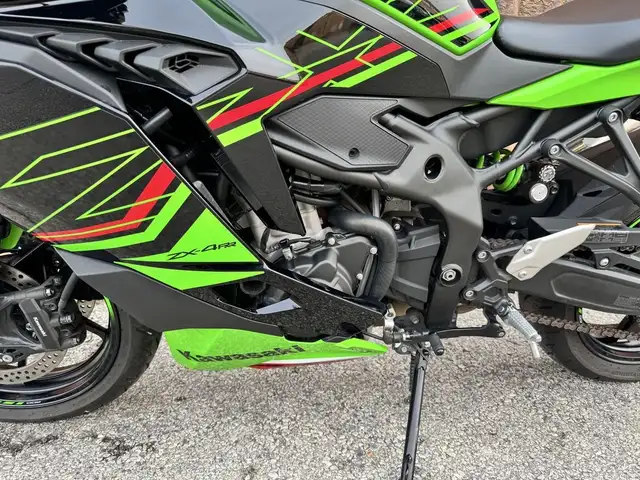 2024 Kawasaki Ninja ZX-4RR KRT **KRT COLORS** in Sport Bikes in Markham / York Region - Image 15