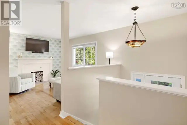 86 Bedford Hills Road Bedford, Nova Scotia in Houses for Sale in Dartmouth - Image 5