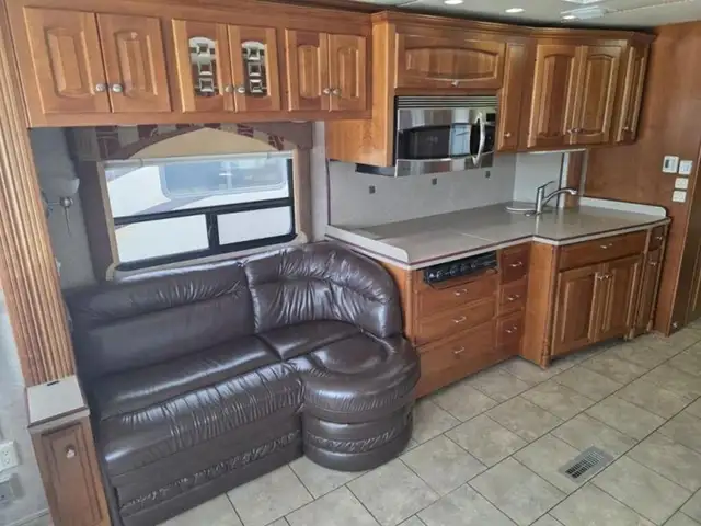 2007 Newmar Dutch Star Dutch Star 4307 in RVs & Motorhomes in Penticton - Image 6
