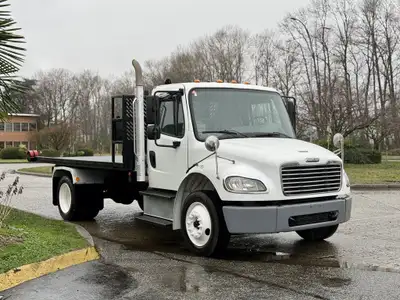2019 Freightliner M2 106 Hook Truck 14 Foot Long Flatdeck 7 Foot 6in. Wide Air Assisted Hydraulic Br...