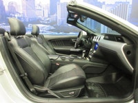 FORD MUSTANG 2016 PREMIUM ECOBOOST CONVERTIBLE AUTOMATIQUE TOUT ÉQUIPÉ BANC EN CUIR NOIR CHAUFFANT E... (image 6)
