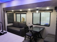 SALE PRICE: $69,800 **ASK US HOW TO RECEIVE A PRICE DISCOUNT WITH DEALER ARRANGED FINANCING O.A.C.**... (image 3)