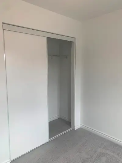 Furnished Room for Rent Kitchener, Kitchen, Laundry & Free Wi-F