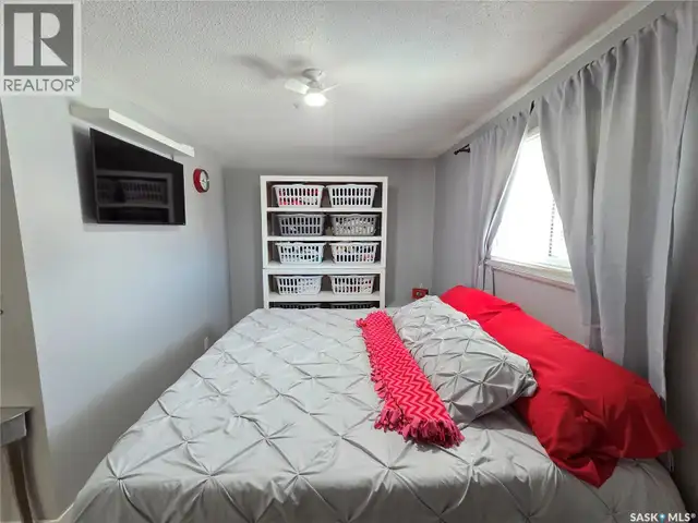 34 Lumsden STREET Manor, Saskatchewan in Houses for Sale in Regina - Image 32