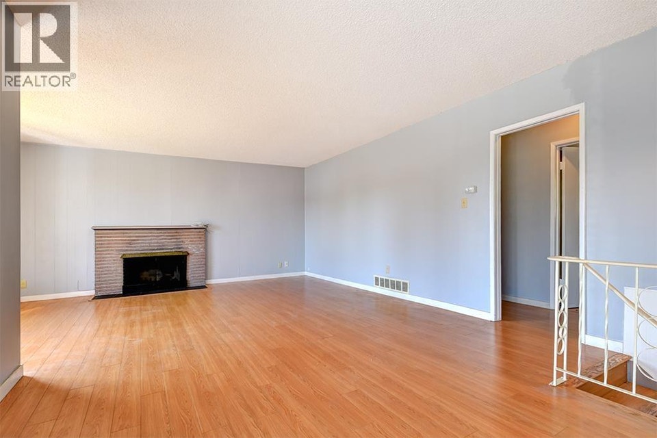 Main 6440 MARA CRESCENT Richmond, British Columbia 5