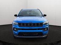 This 2025 JEEP COMPASS LATITUDE LUX 4X4 has the following options Leatherette Seats, Full Sunroof, P... (image 6)