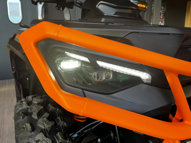 2026 CAN AM OUTLANDER MAX XT P 1000R (FINANCING AVAILABLE) in ATVs in Strathcona County - Image 9