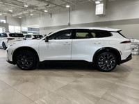 PANORAMIC ROOF, SATELLITE RADIO, LED HEADLIGHTS, ADAPTIVE CRUISE CONTROL, NAVIGATION SYSTEM Brimming... (image 4)