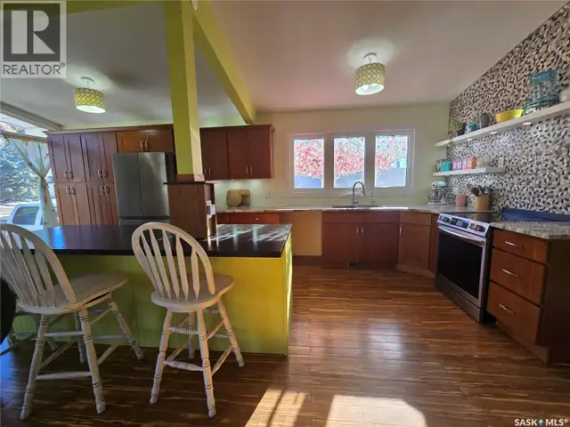 531 Scott STREET Weyburn, Saskatchewan in Houses for Sale in Regina - Image 7