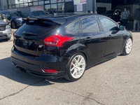 All vehicles come with a full vehicle History Report, ask to see it! Just in time for the good weath... (image 5)
