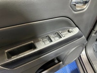 Certified Navigation All Wheel Drive 4WD Sun Roof Leather Seats Heated Seats Alloy Wheels Power Wind... (image 9)