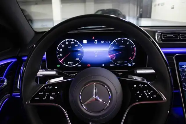 2025 Mercedes-Benz S-Class S 580 4MATIC Sedan in Cars & Trucks in Edmonton - Image 19