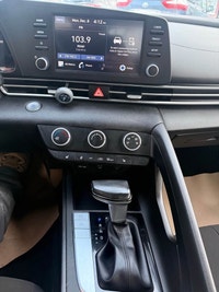 **CARS TRUCKS SUV 4X4 VAN AWD EDMONTON FINANCING AVAILABLE EASY FINANCING ** 2021 Hyundai Elantra Pr... (image 8)