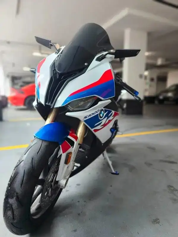 2021 BMW S1000RR M (FINANCING AVAILABLE) in Sport Bikes in Saskatoon - Image 3