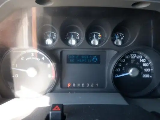 2012 Ford F-550 4x4 Crew Cab Service Truck with Shelving in Heavy Trucks in Edmonton - Image 39