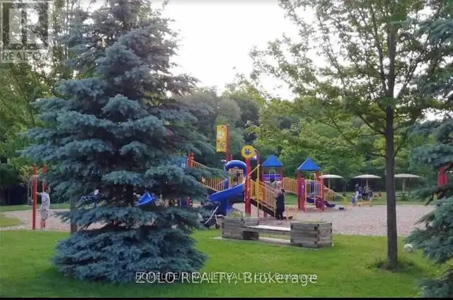 236B RENFORTH DRIVE Toronto (Markland Wood), Ontario in Long Term Rentals in Mississauga / Peel Region - Image 11