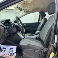 REDUCED!!! BACKUP CAMERA, HEATED SEATS!!! 2015 Ford Escape SE FWD Clean with features including. Bac... (image 8)