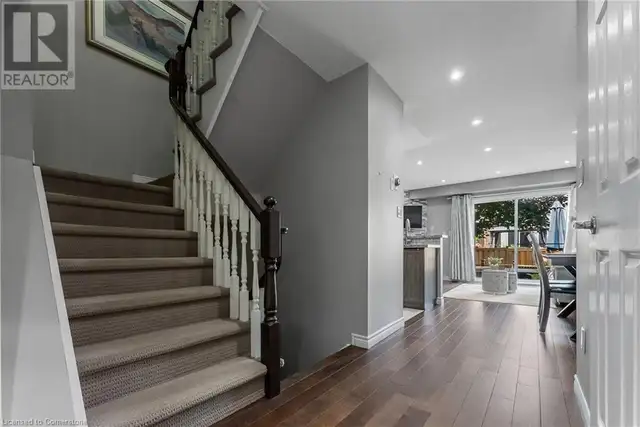 2025 CLEAVER Avenue Unit# 8 Burlington, Ontario62864385759873122