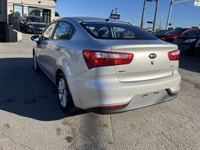 2016 Kia Rio EX, Automatique, 4Cyl 1.6L, 63000Km, Groupe Electrique Complet, Cruise Controle, Climat... (image 6)