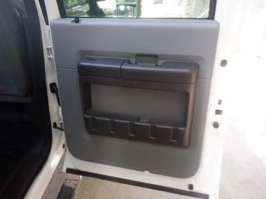 2012 Ford F-550 4x4 Crew Cab Service Truck with Shelving in Heavy Trucks in Edmonton - Image 63