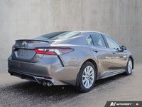 This 2024 Toyota Camry SE comes equipped with a Direct Shift 8-speed automatic transmission with pad... (image 5)