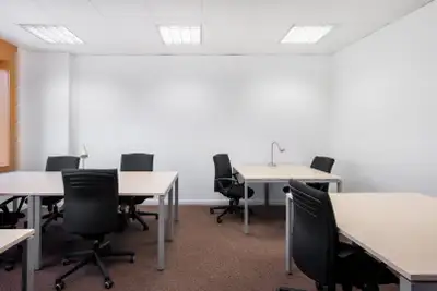 Flexible large office for rent designed to accommodate 20 people at Regus Benchmark Business Centre....