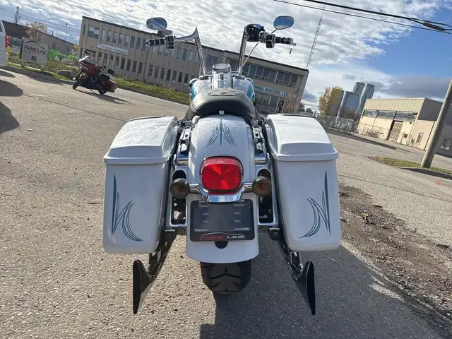 2014 Harley-Davidson Road King ~ FISH TAILS ~ 103CI ~ SPEAKER LI in Sport Touring in City of Toronto - Image 16