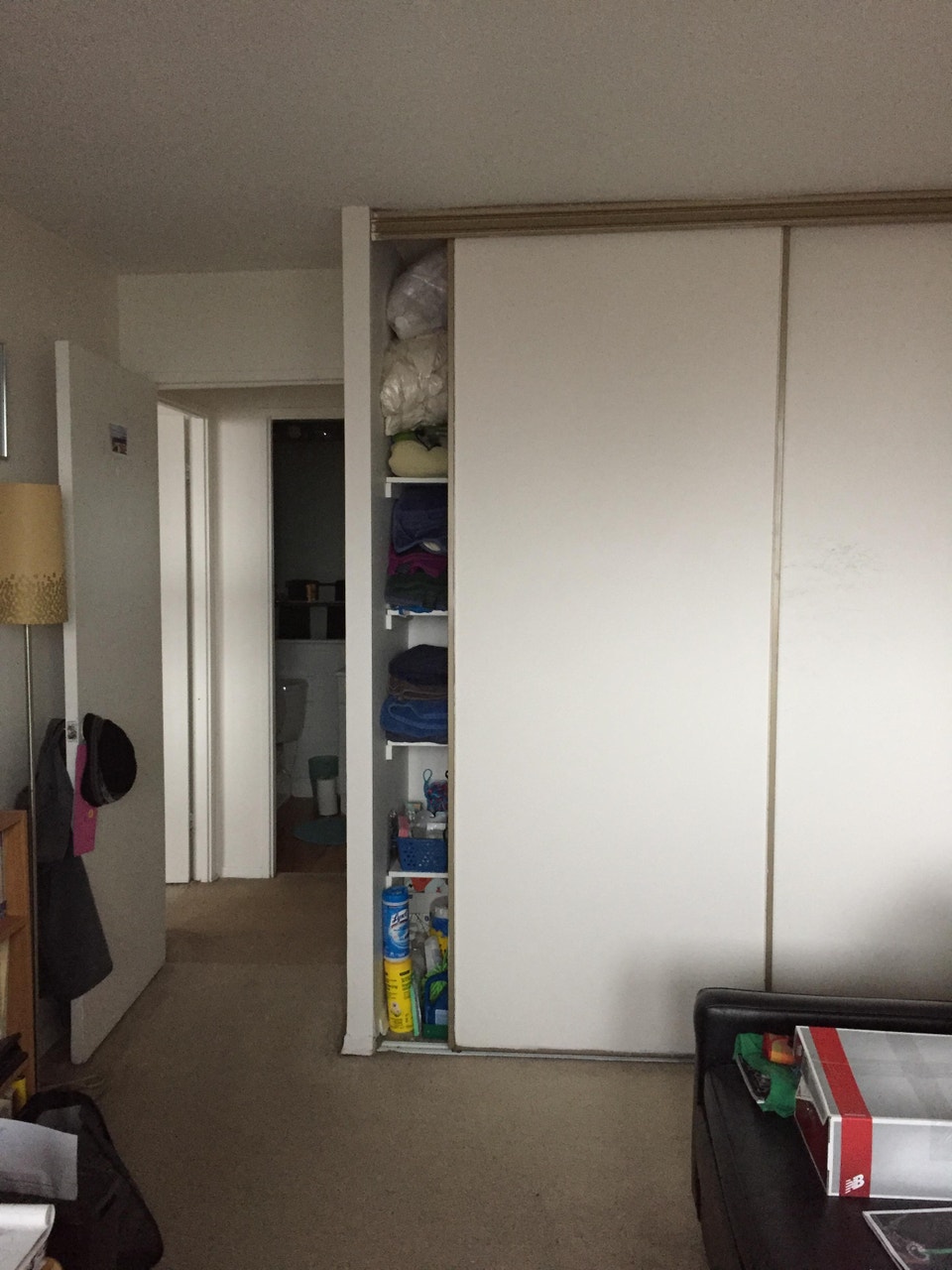 Just in! 2 bedroom from Dec $1899/Centretown Heat & AC Included 4