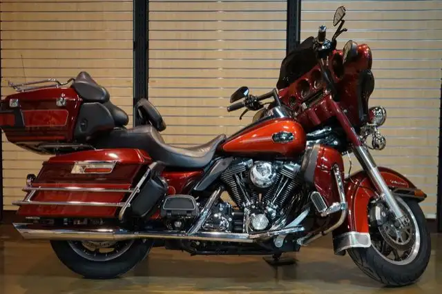 2008 Harley-Davidson Electra Glide Ultra Classic in Sport Touring in Medicine Hat - Image 3
