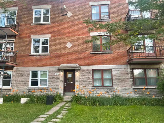 4 1/2 au 3e étage - Rosemont la Petite Patrie - 1er Juillet in Long Term Rentals in City of Montréal - Image 15