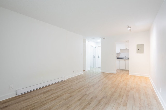 10500 Boul. de l'Acadie — photo 1