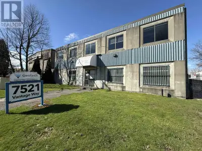 This warehouse lease offers a rare opportunity with two grade doors for easy access and a spacious 9...