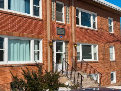 2 bedroom apartment available May 1st Kentville